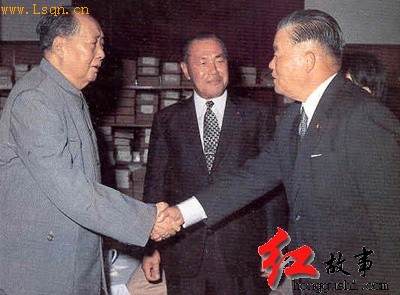 1972��9��27�գ�ë�������Ϻ�����ձ����������н��٣��У�������󳼴�ƽ�������ң���9��29�գ�������������������������������ʵ�����հ����������ʽ�����⽻��ϵ