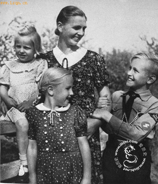 纳粹青年组织:希特勒青年团_历史千年