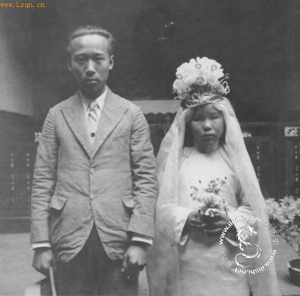 民国时期婚纱照_民国时期照片