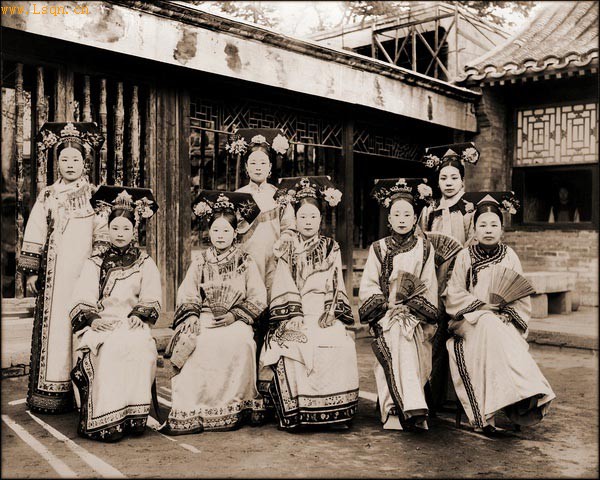 百年前的中国华丽老照片
