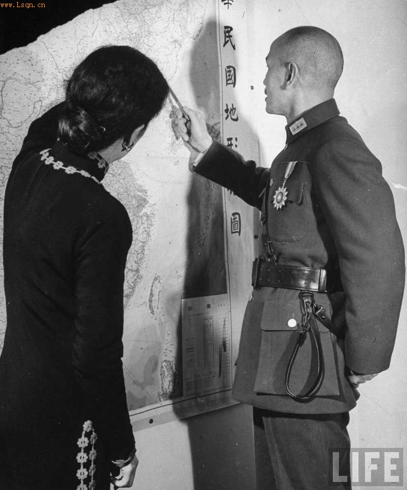 ���Ľ���ʯ������������