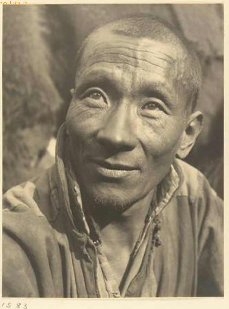 ��ͷ�µ��й�������Ӱ