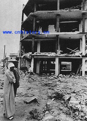 ��ը֮��ĵ��貨��