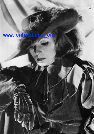 �����Ů�����еļα�