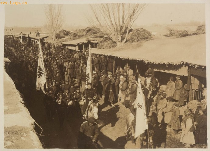 参加军演的新疆伊犁新军的陆军马队第二营攻防大战,南北两军难解难分