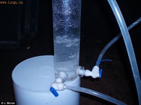 ��ѧ���ڼ��ô����2000���״�����Զ�ŵ���ˮ������30���꣬˵�������ڶ�ϸ���������ǰ�Ѿ�����