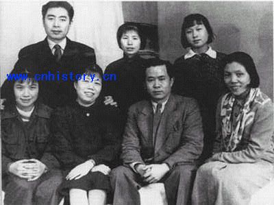 ������һ����÷����֬�̣����±�һֻ����