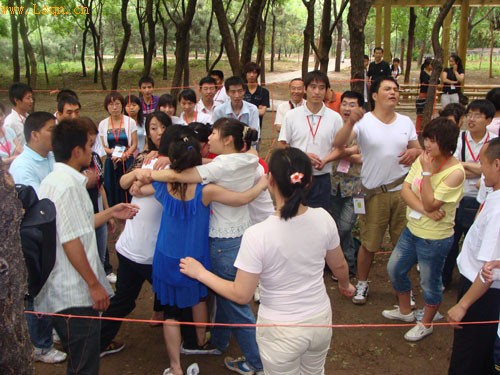 北京基督教三教堂未婚青年共赴“百合谷之约”